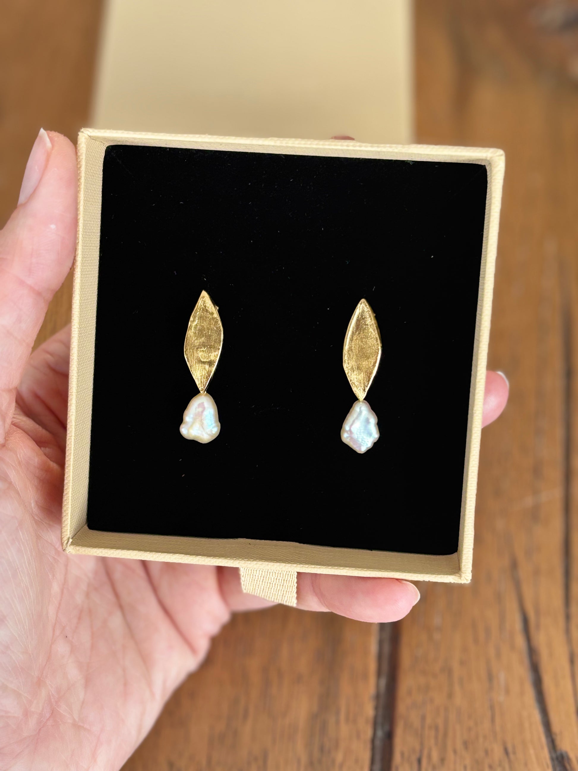 Tarifa Perla - Earrings