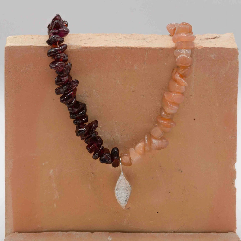 Tarifa Suave - Necklace